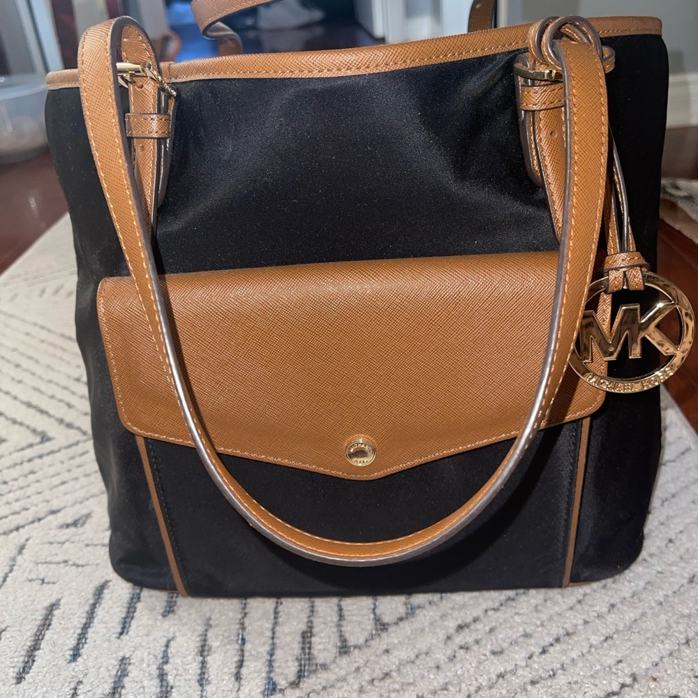 Nylon dual color Michael Kors tote bag